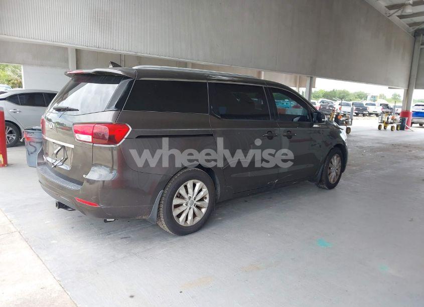 Photo 14 of 2016 Kia Sedona EX (VIN KNDMC5C11G6092611)