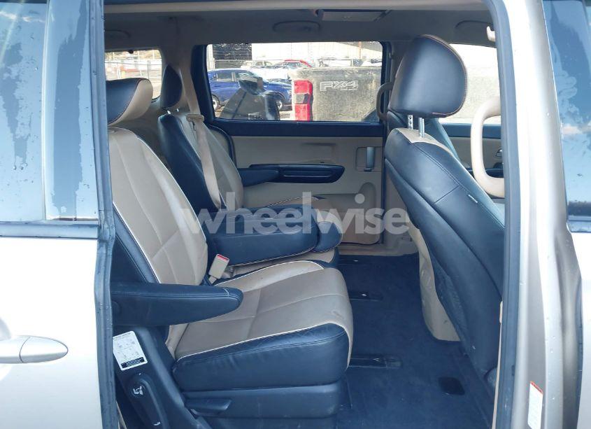 Photo 8 of 2016 Kia Sedona EX (VIN KNDMC5C11G6159210)