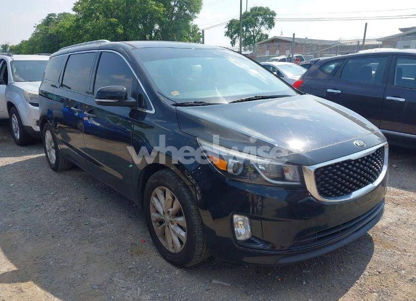 2016 Kia Sedona EX (VIN KNDMC5C12G6139497) main photo