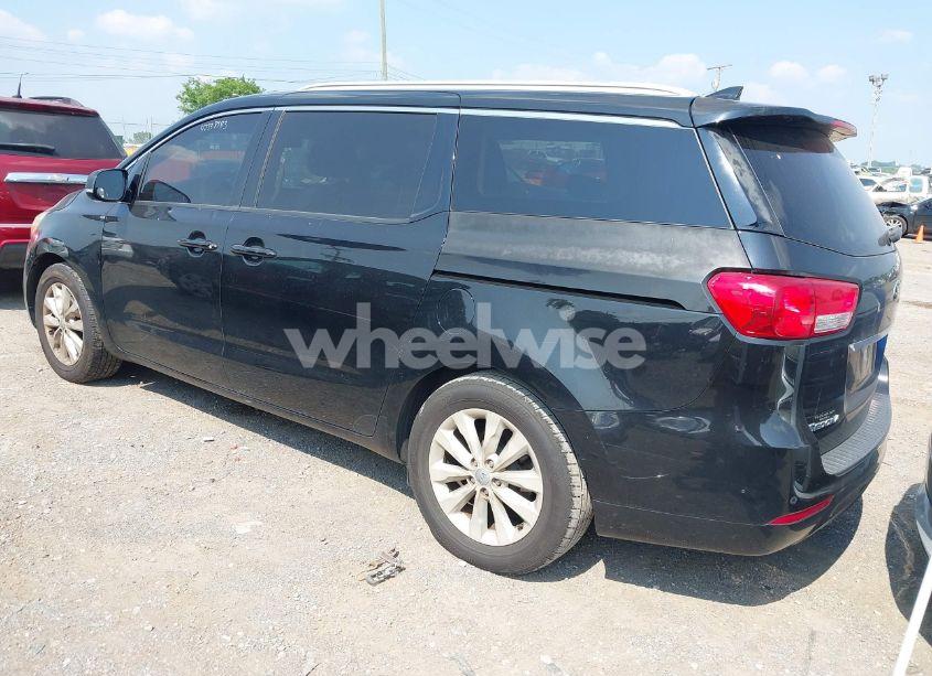 Photo 3 of 2016 Kia Sedona EX (VIN KNDMC5C12G6139497)