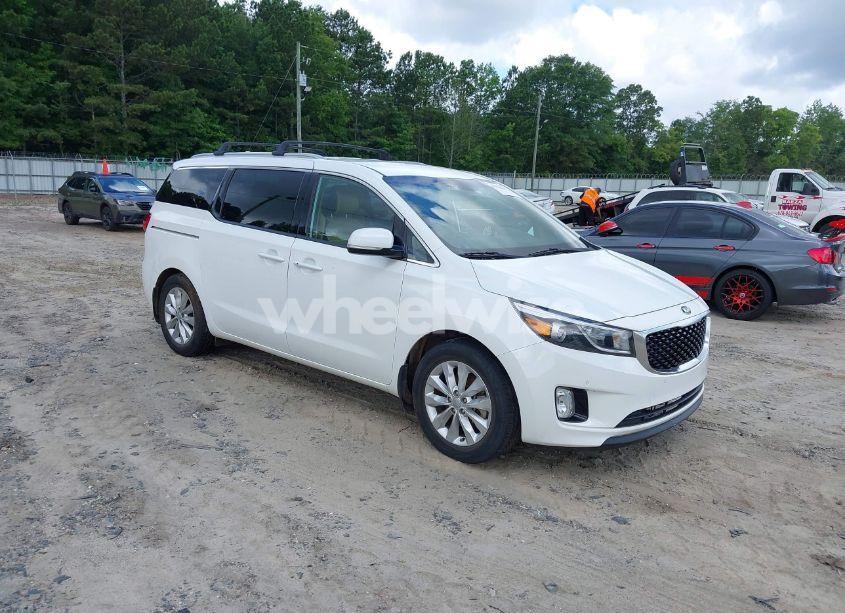 2017 Kia Sedona EX (VIN KNDMC5C12H6260886) main photo