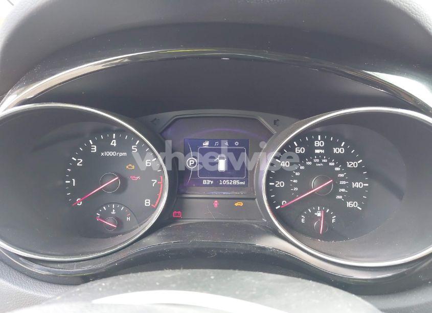 Photo 7 of 2017 Kia Sedona EX (VIN KNDMC5C12H6260886)