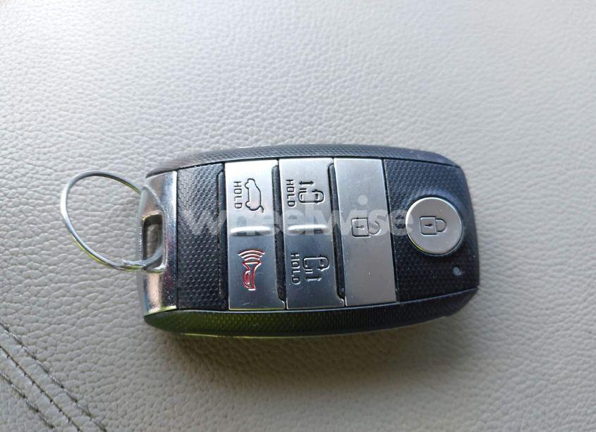 Photo 11 of 2020 Kia Sedona EX (VIN KNDMC5C12L6643588)