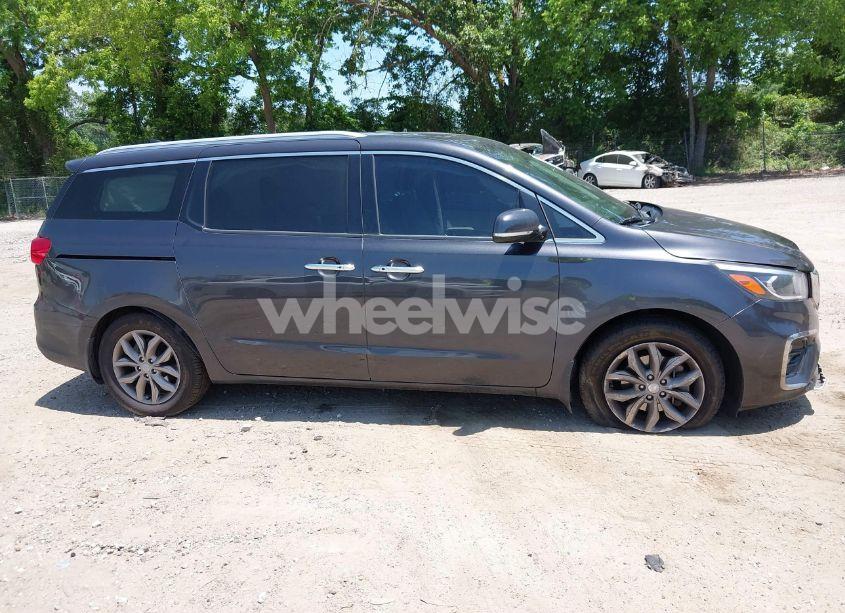 Photo 13 of 2020 Kia Sedona EX (VIN KNDMC5C12L6643588)