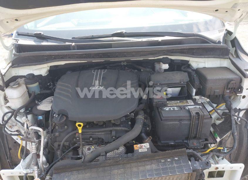 Photo 10 of 2017 Kia Sedona EX (VIN KNDMC5C14H6264129)