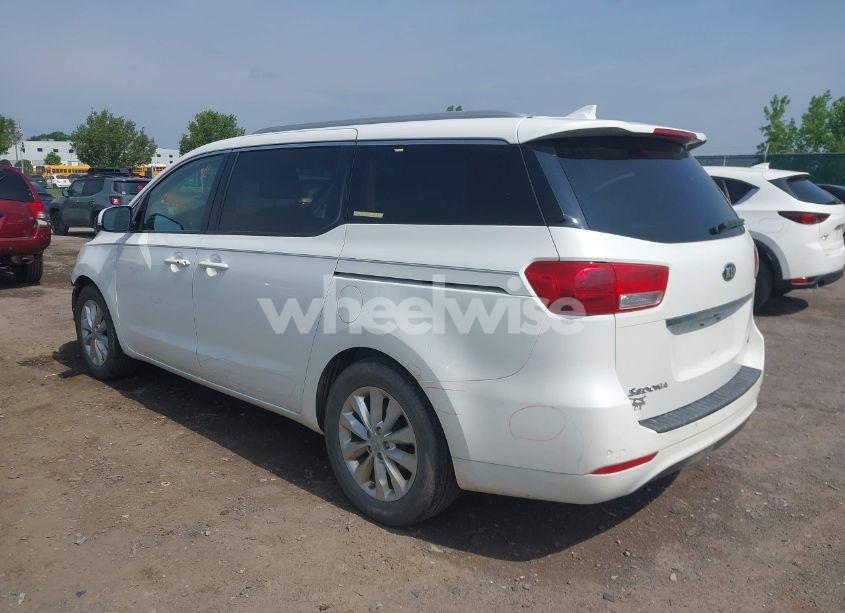 Photo 3 of 2017 Kia Sedona EX (VIN KNDMC5C14H6264129)