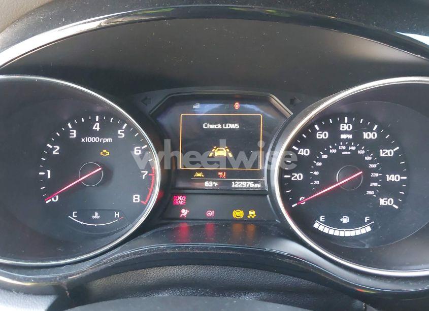 Photo 7 of 2016 Kia Sedona SX (VIN KNDMC5C18G6155641)