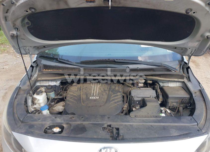 Photo 10 of 2015 Kia Sedona EX (VIN KNDMC5C19F6019940)