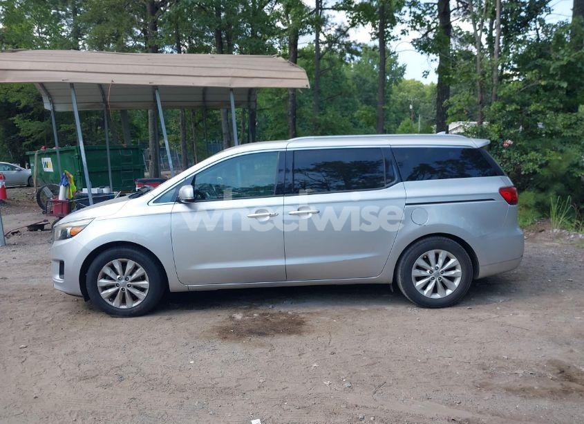 Photo 14 of 2015 Kia Sedona EX (VIN KNDMC5C19F6019940)