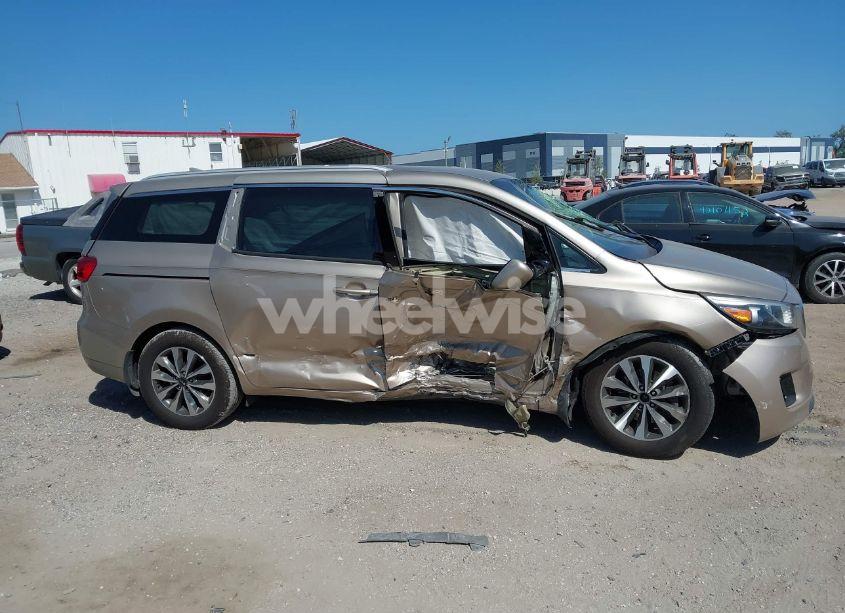 Photo 12 of 2015 Kia Sedona SX (VIN KNDMC5C19F6050492)