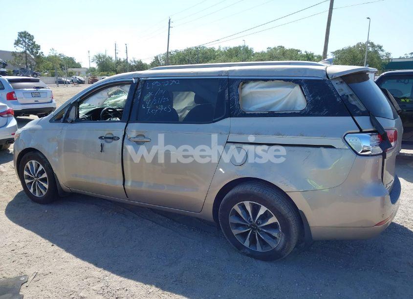 Photo 13 of 2015 Kia Sedona SX (VIN KNDMC5C19F6050492)