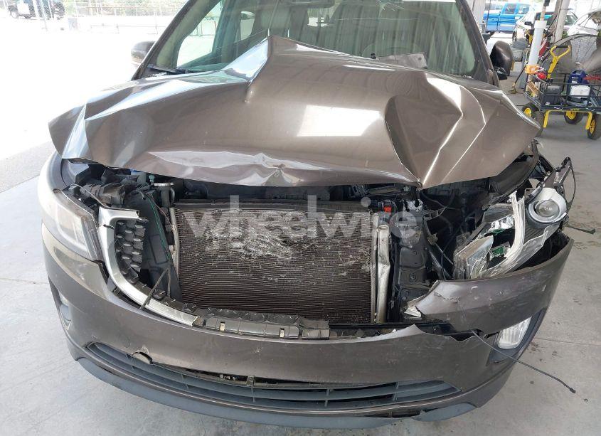 Photo 6 of 2015 Kia Sedona EX (VIN KNDMC5C19F6051416)