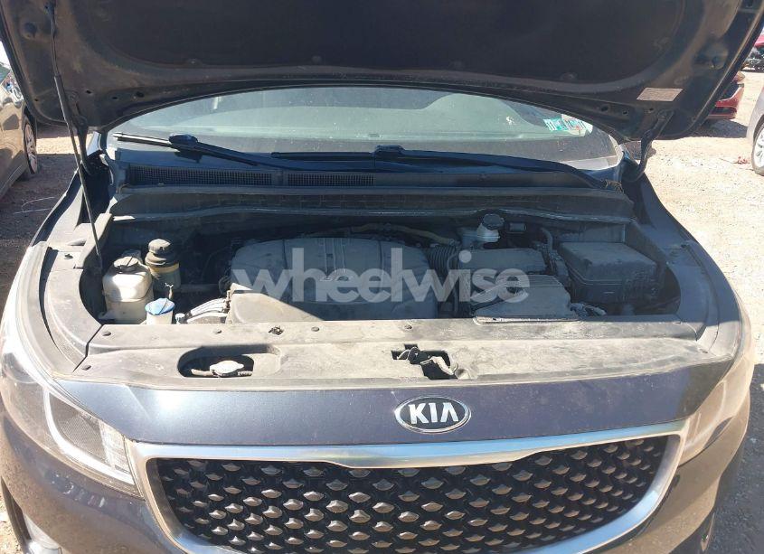 Photo 10 of 2016 Kia Sedona EX (VIN KNDMC5C19G6137276)