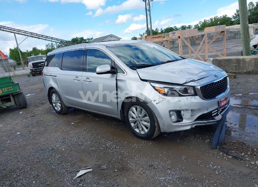 2017 Kia Sedona EX (VIN KNDMC5C19H6260836) main photo