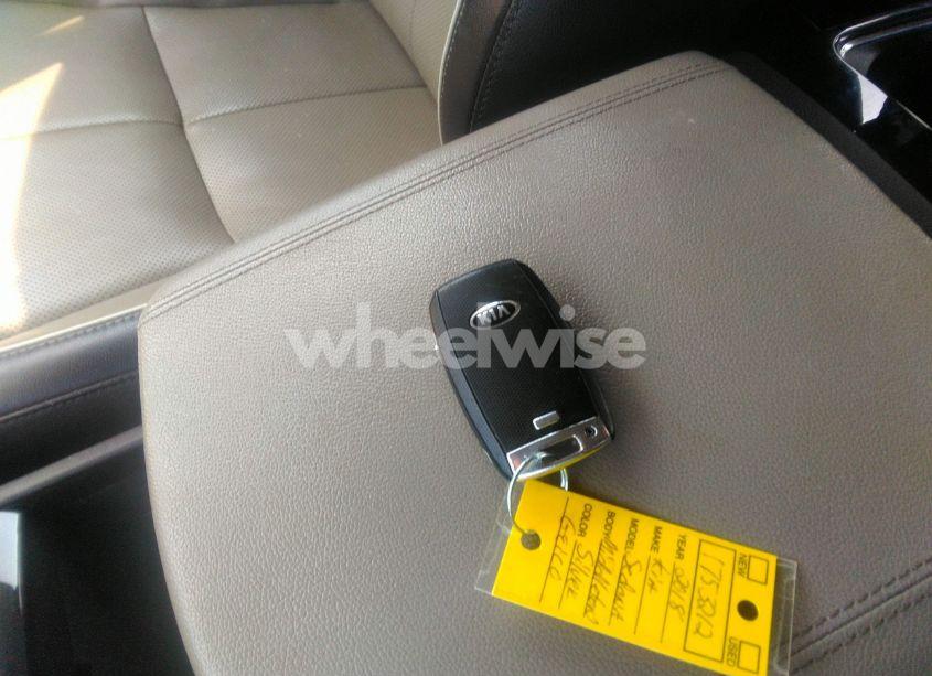 Photo 11 of 2018 Kia Sedona SX LIMITED (VIN KNDME5C10J6356077)