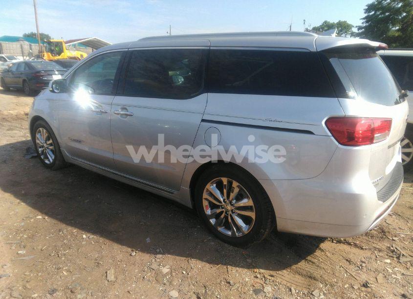 Photo 3 of 2018 Kia Sedona SX LIMITED (VIN KNDME5C10J6356077)