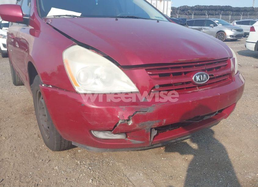 Photo 6 of 2010 Kia Sedona LX (VIN KNDMG4C36A6334221)