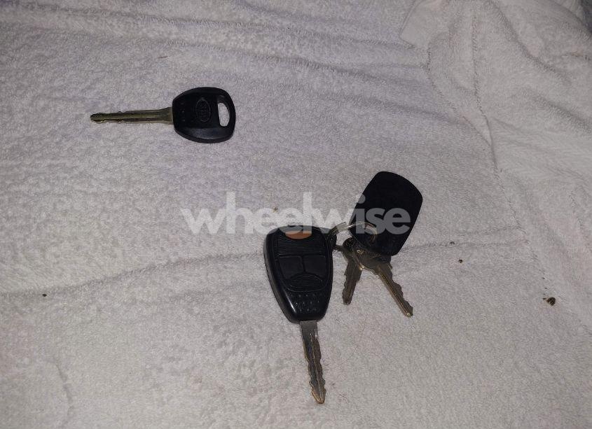 Photo 11 of 2012 Kia Sedona LX (VIN KNDMG4C71C6429498)