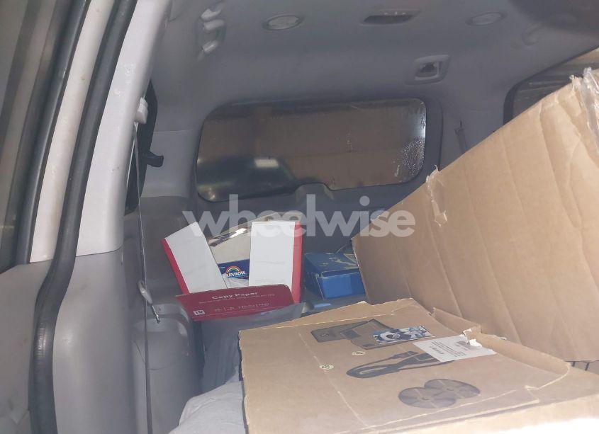 Photo 8 of 2012 Kia Sedona LX (VIN KNDMG4C71C6429498)