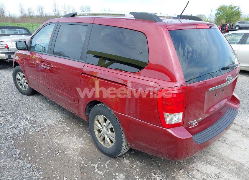 Photo 3 of 2012 Kia Sedona LX (VIN KNDMG4C71C6493153)