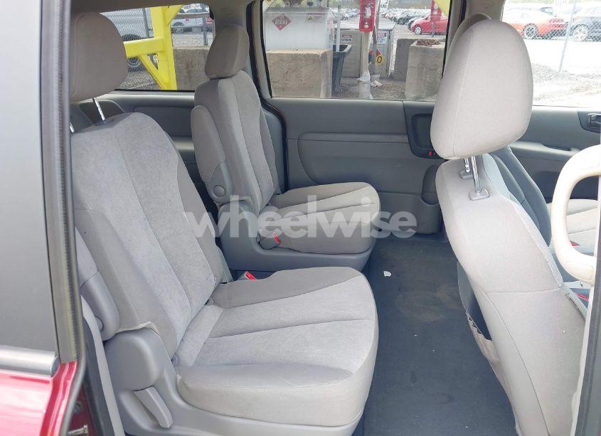 Photo 8 of 2012 Kia Sedona LX (VIN KNDMG4C71C6493153)