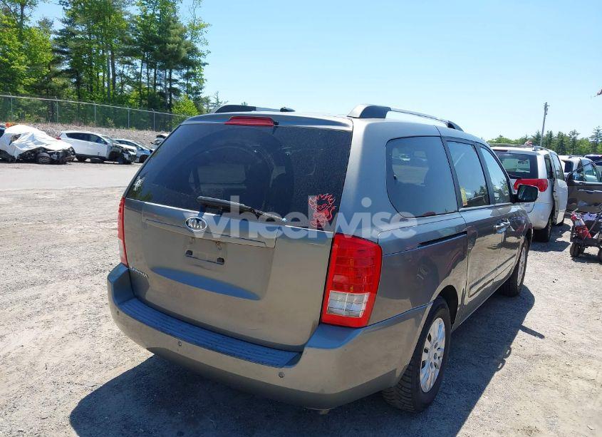 Photo 4 of 2011 Kia Sedona LX (VIN KNDMG4C73B6363759)