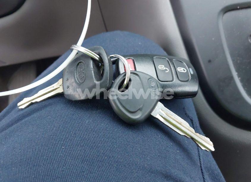 Photo 11 of 2014 Kia Sedona LX (VIN KNDMG4C73E6578093)