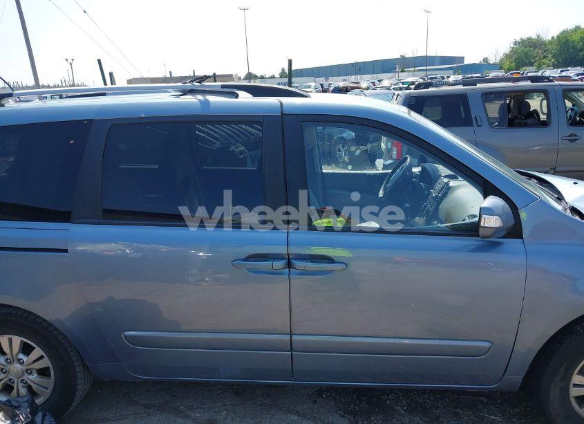 Photo 13 of 2012 Kia Sedona LX (VIN KNDMG4C77C6434107)