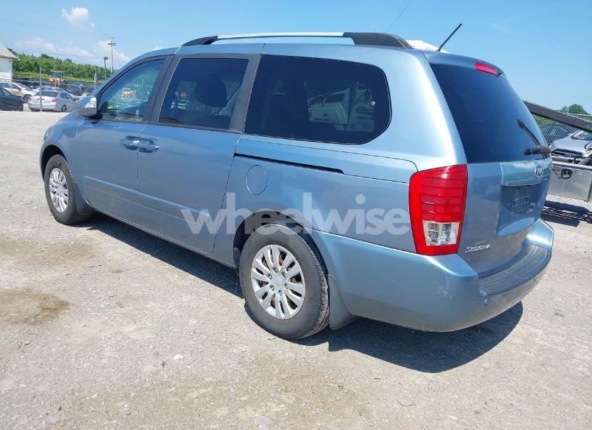 Photo 3 of 2012 Kia Sedona LX (VIN KNDMG4C77C6503149)