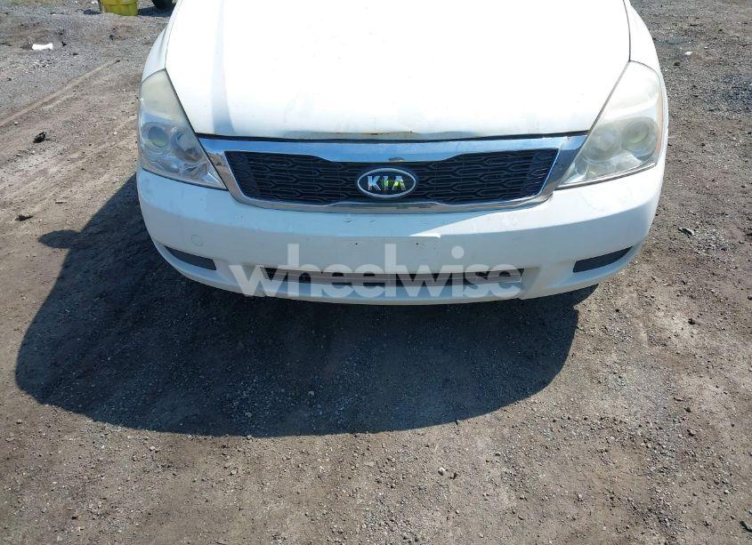 Photo 6 of 2012 Kia Sedona LX (VIN KNDMG4C79C6447098)