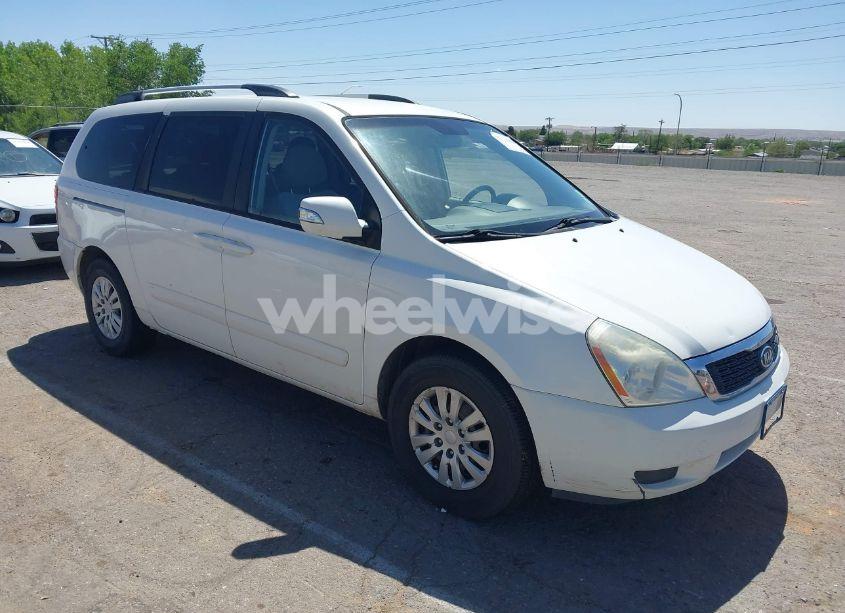 2012 Kia Sedona LX (VIN KNDMG4C7XC6459602) main photo