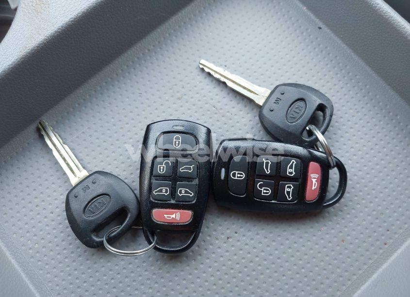 Photo 11 of 2010 Kia Sedona EX (VIN KNDMH4C34A6328382)