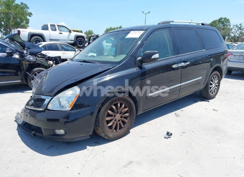Photo 2 of 2011 Kia Sedona EX (VIN KNDMH4C7XB6383777)