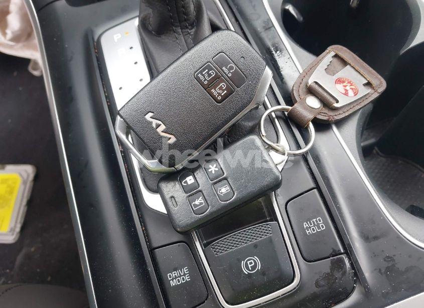 Photo 11 of 2024 Kia Carnival MPV LX SEAT PACKAGE (VIN KNDNB4H30R6329183)