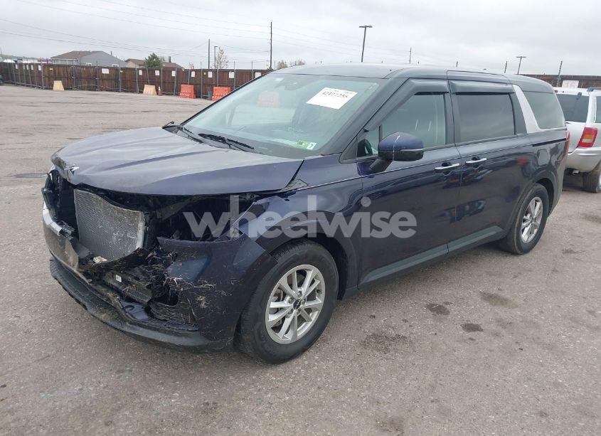 Photo 2 of 2024 Kia Carnival MPV LX SEAT PACKAGE (VIN KNDNB4H30R6329183)