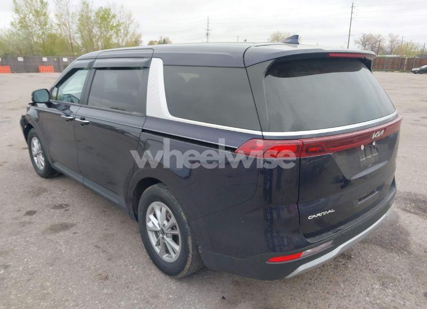 Photo 3 of 2024 Kia Carnival MPV LX SEAT PACKAGE (VIN KNDNB4H30R6329183)
