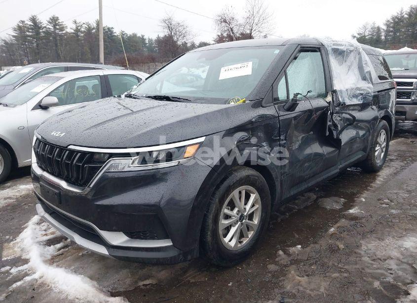 Photo 2 of 2024 Kia Carnival MPV LX SEAT PACKAGE (VIN KNDNB4H31R6306513)