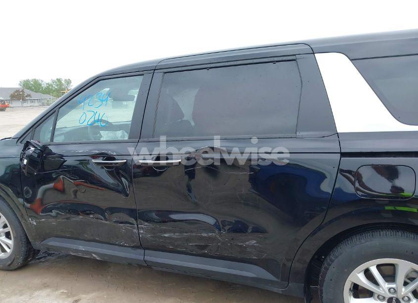 Photo 15 of 2024 Kia Carnival MPV LX SEAT PACKAGE (VIN KNDNB4H31R6393295)