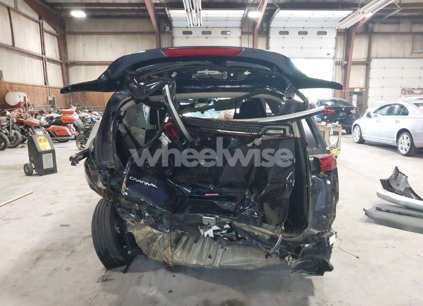 Photo 16 of 2024 Kia Carnival MPV LX SEAT PACKAGE (VIN KNDNB4H31R6397993)