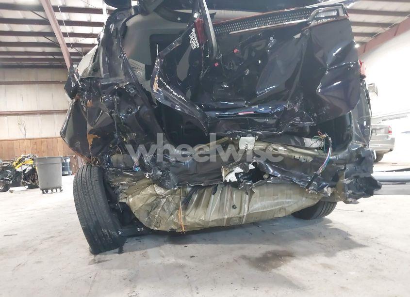 Photo 6 of 2024 Kia Carnival MPV LX SEAT PACKAGE (VIN KNDNB4H31R6397993)