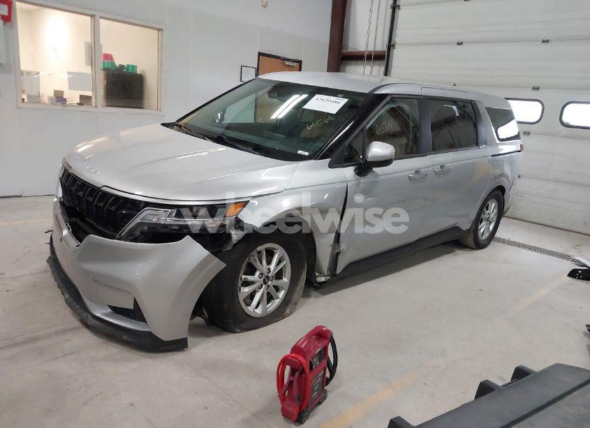 Photo 2 of 2022 Kia Carnival MPV LX SEAT PACKAGE (VIN KNDNB4H32N6061568)