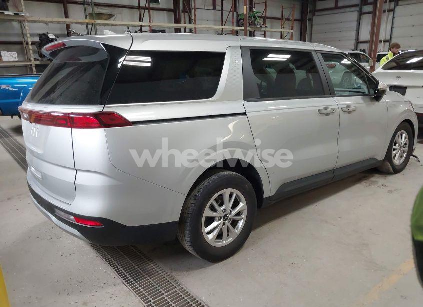 Photo 4 of 2022 Kia Carnival MPV LX SEAT PACKAGE (VIN KNDNB4H32N6061568)