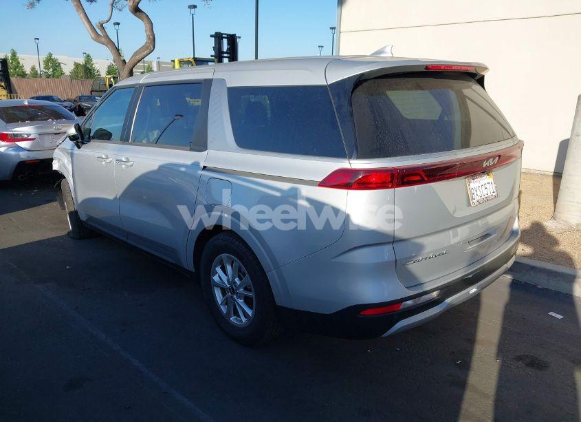 Photo 3 of 2022 Kia Carnival MPV LX SEAT PACKAGE (VIN KNDNB4H33N6127691)