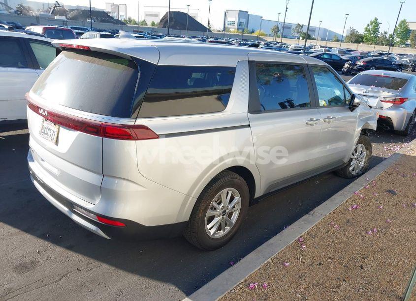 Photo 4 of 2022 Kia Carnival MPV LX SEAT PACKAGE (VIN KNDNB4H33N6127691)