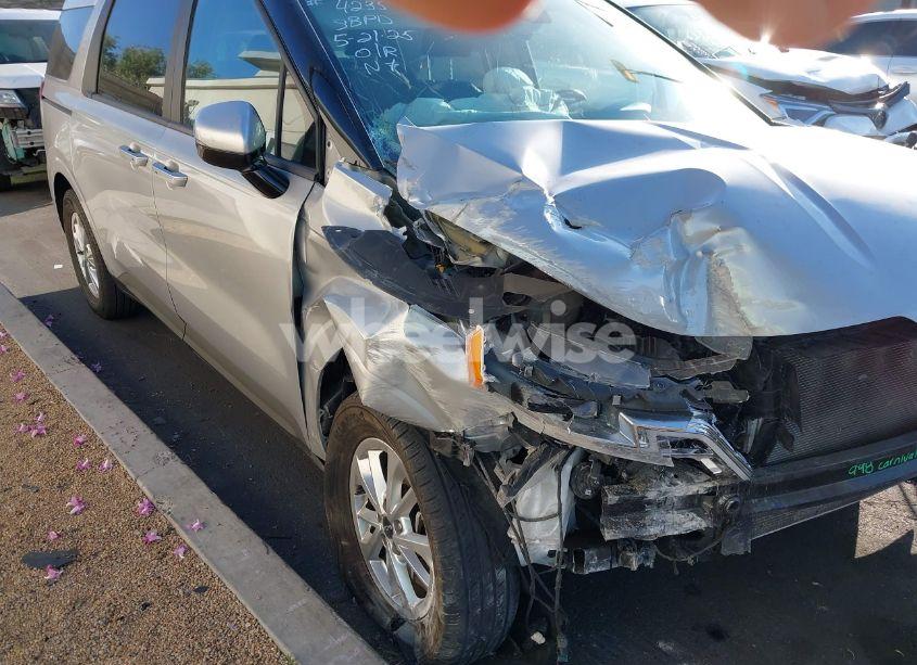 Photo 6 of 2022 Kia Carnival MPV LX SEAT PACKAGE (VIN KNDNB4H33N6127691)