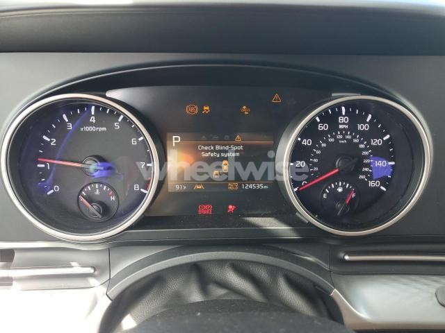 Photo 7 of 2023 KIA CARNIVAL LX (VIN KNDNB4H34P6253738)