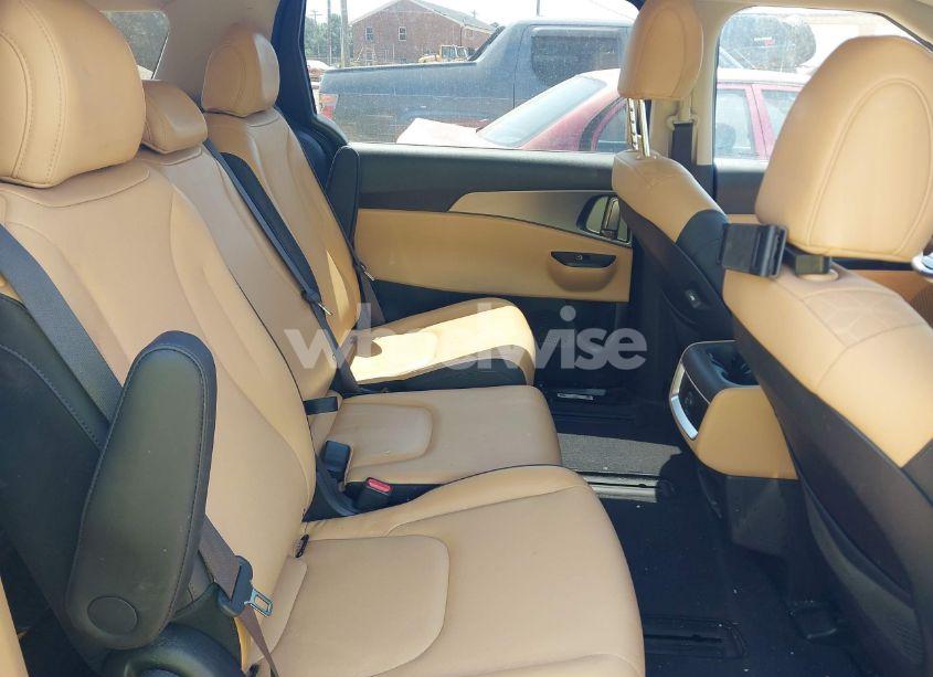 Photo 8 of 2023 Kia Carnival MPV LX SEAT PACKAGE (VIN KNDNB4H34P6291213)