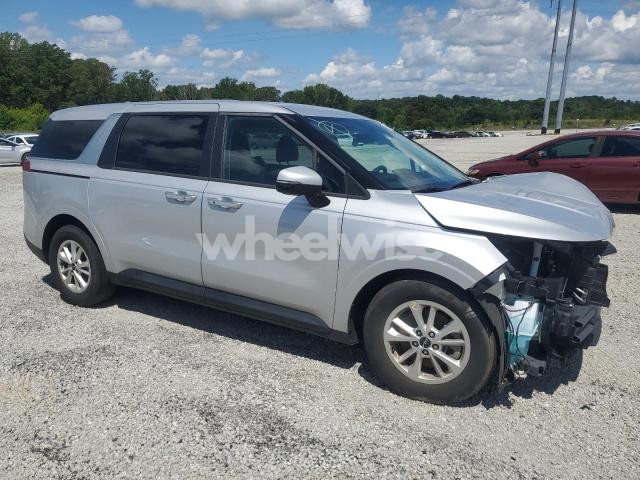 Photo 12 of 2023 KIA CARNIVAL LX (VIN KNDNB4H35P6251562)