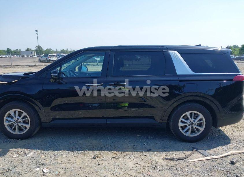 Photo 15 of 2024 Kia Carnival MPV LX SEAT PACKAGE (VIN KNDNB4H35R6343032)