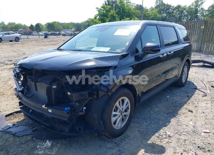 Photo 2 of 2024 Kia Carnival MPV LX SEAT PACKAGE (VIN KNDNB4H35R6343032)